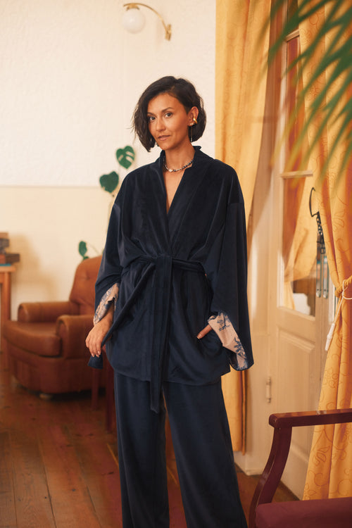 Shortened kimono Midnight Botanica