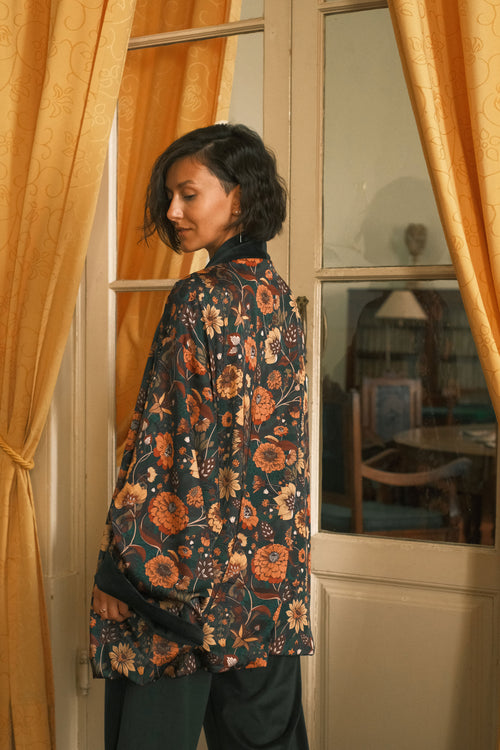 Shortened kimono Midnight Botanica