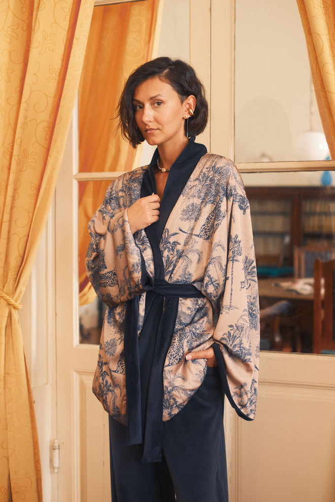 Shortened kimono Midnight Botanica