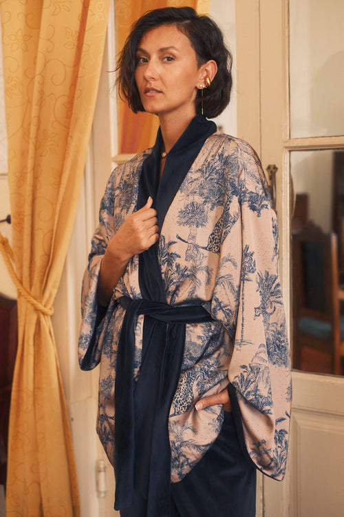 Shortened kimono Midnight Botanica