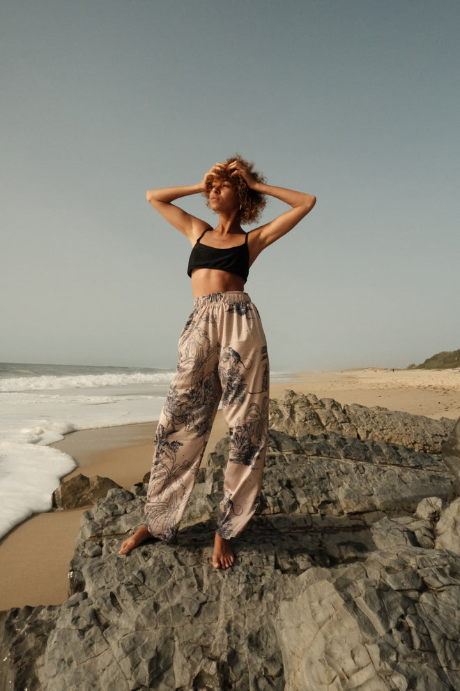 Jungle silk trousers